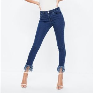 Missguided Anarchy Mid Rise Frey Hem Jeans Skinny
